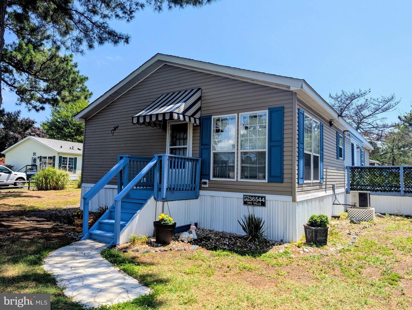 listing image