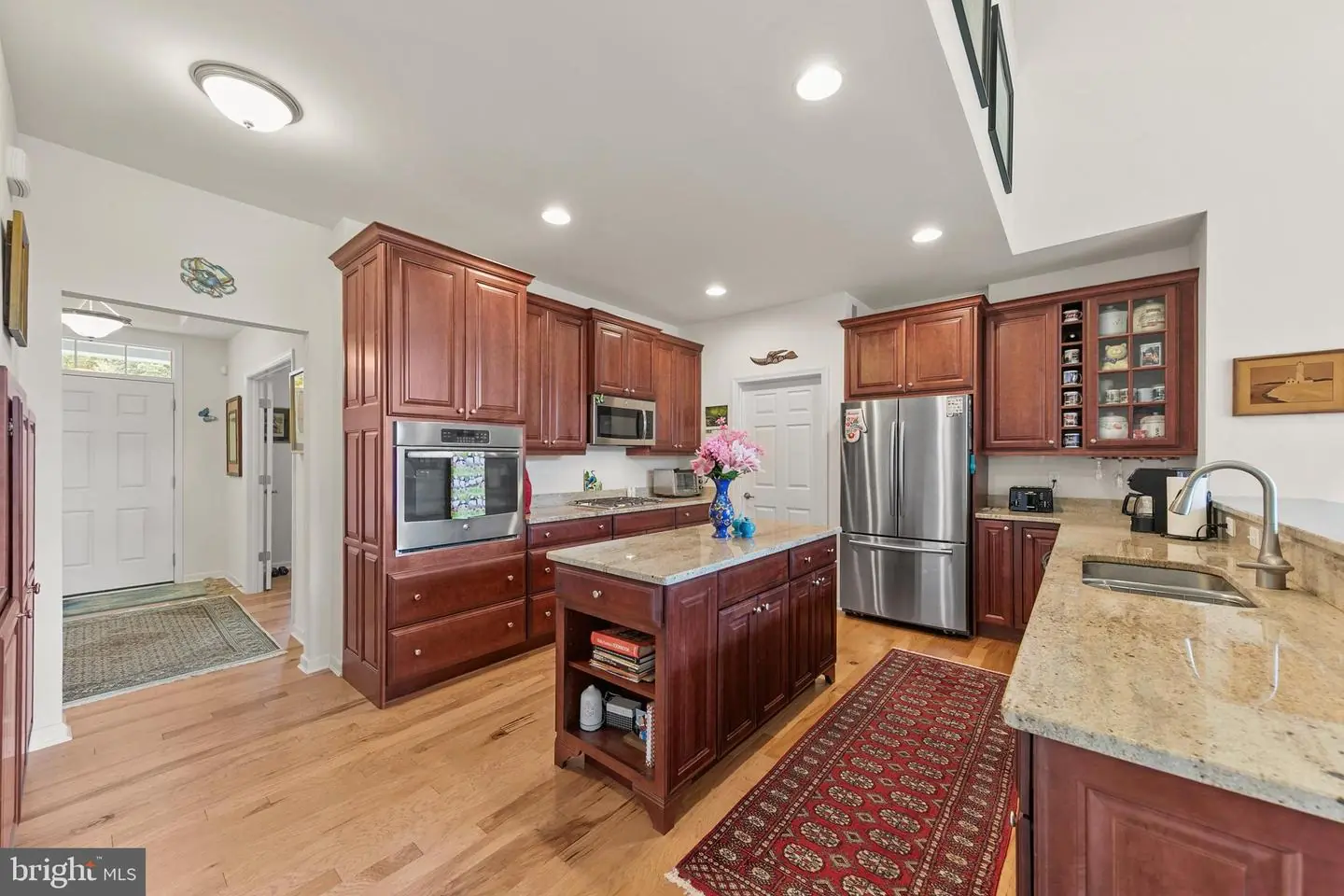 listing image