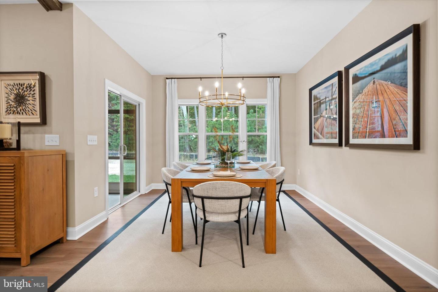 listing image