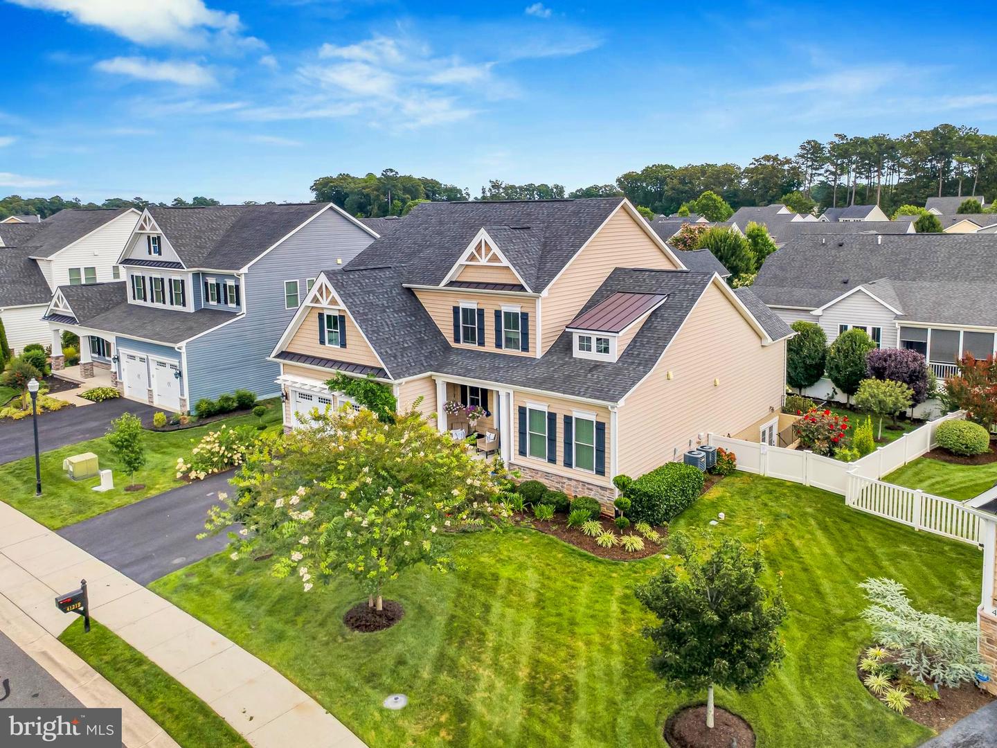 listing image