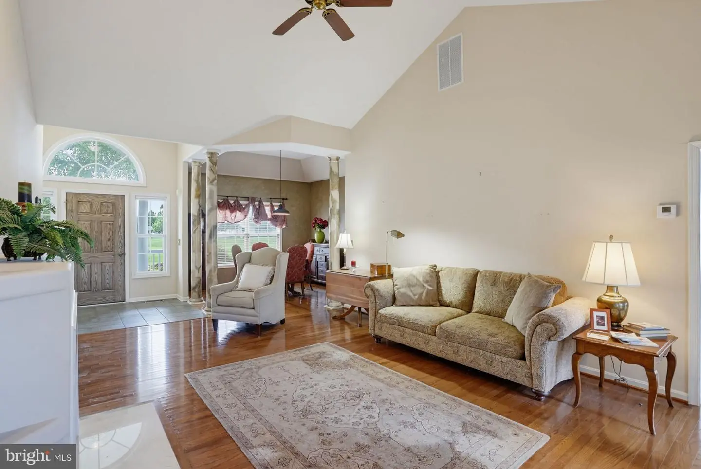 listing image