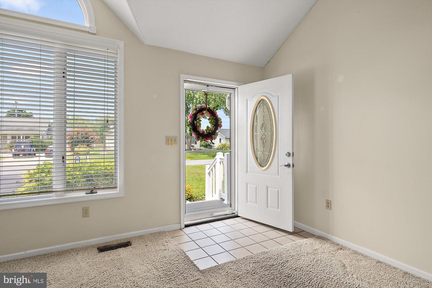 listing image