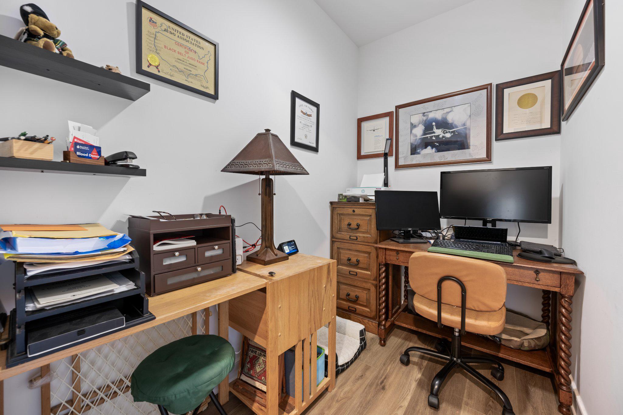 listing image