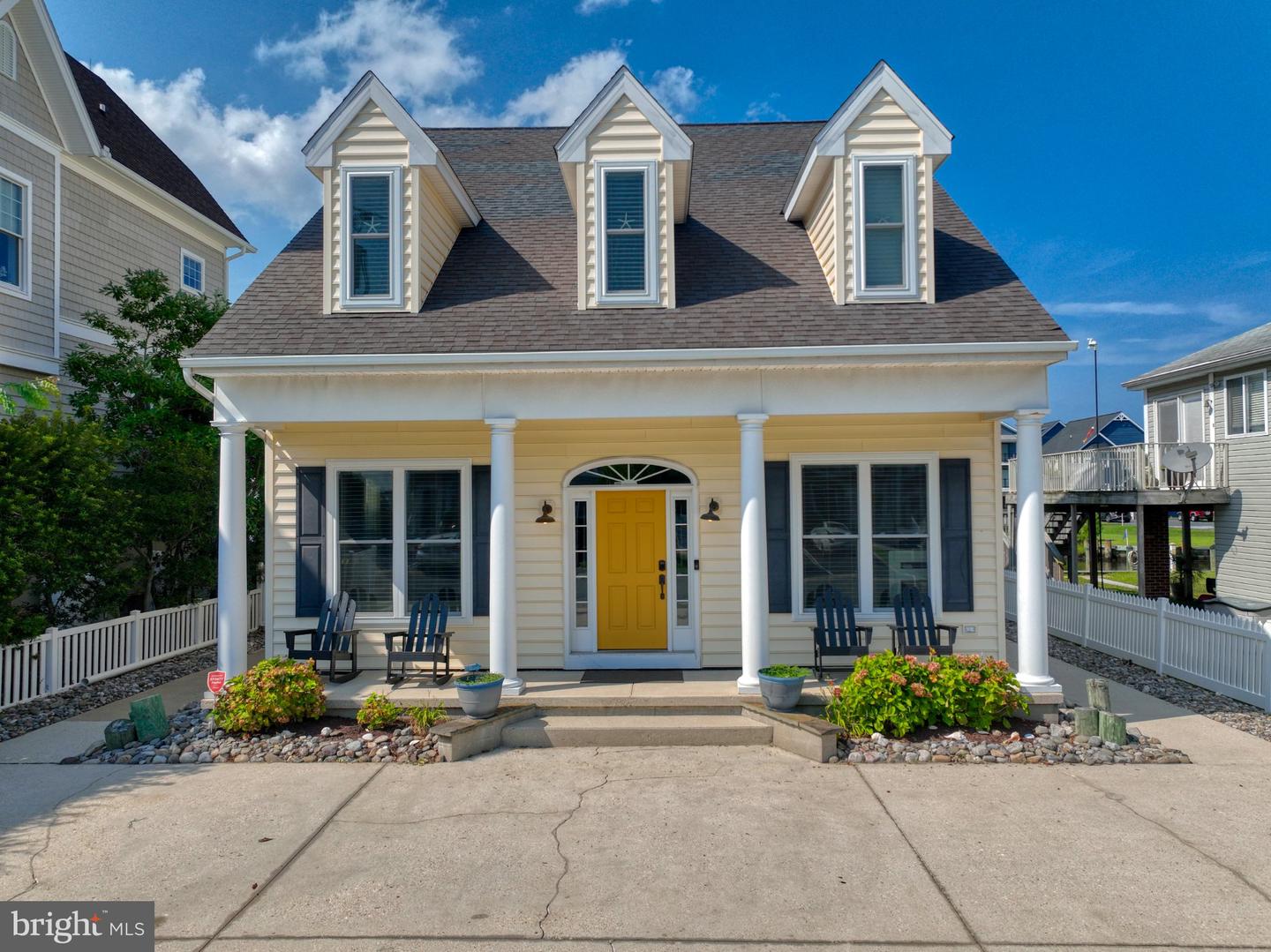 listing image