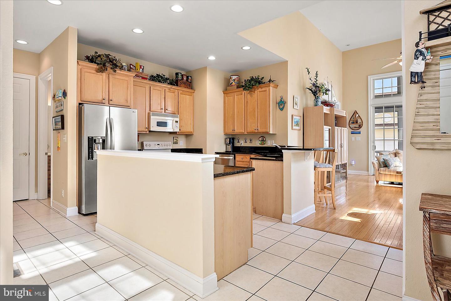 listing image
