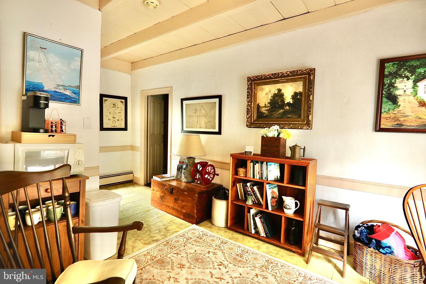 listing image