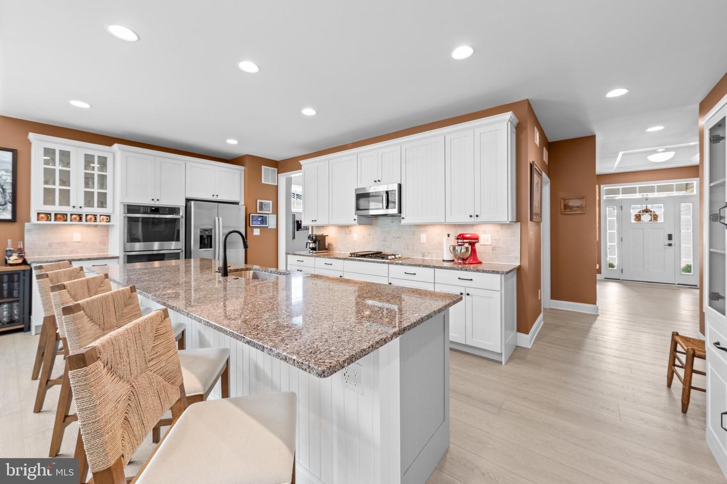 listing image