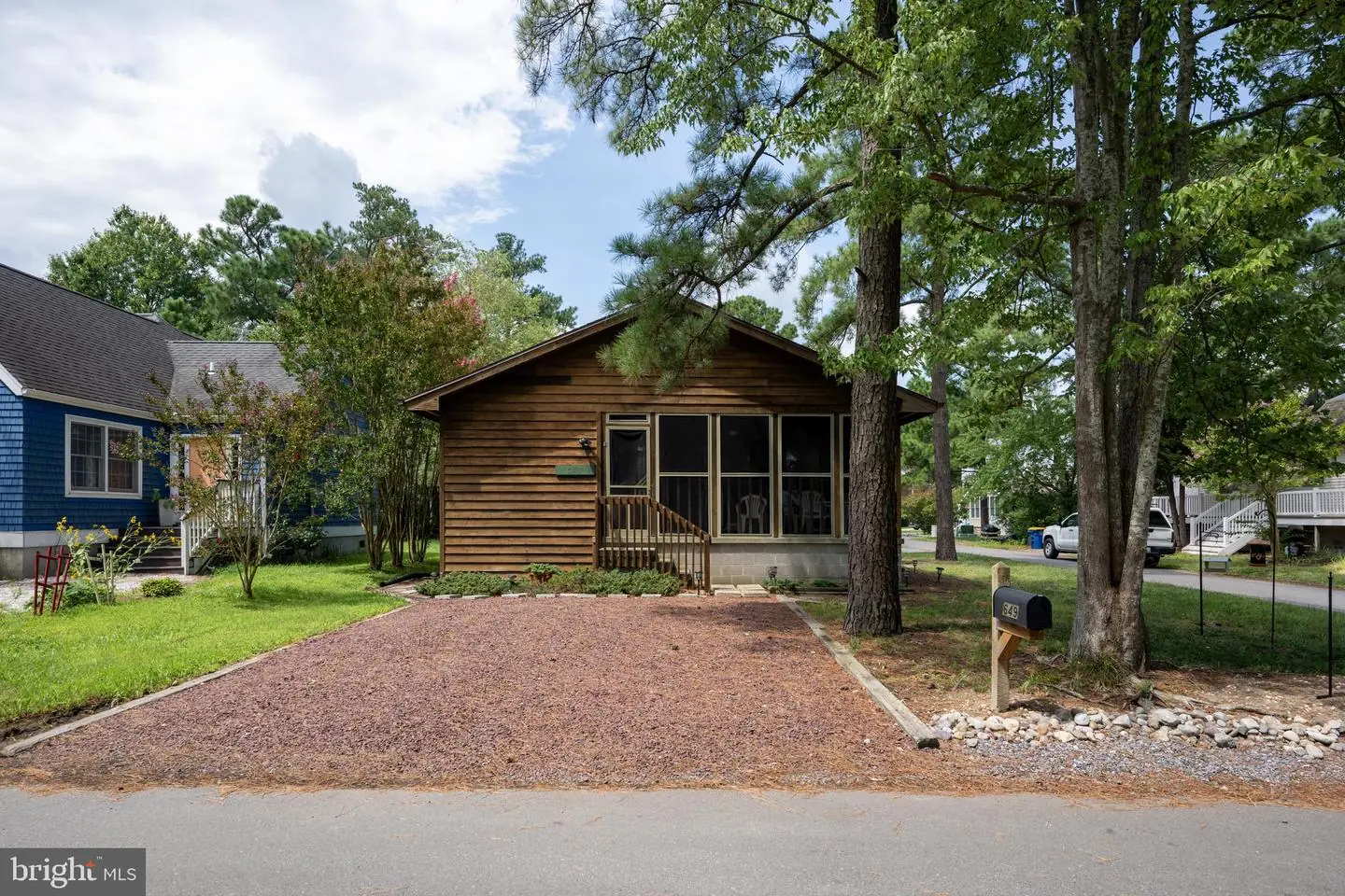 listing image