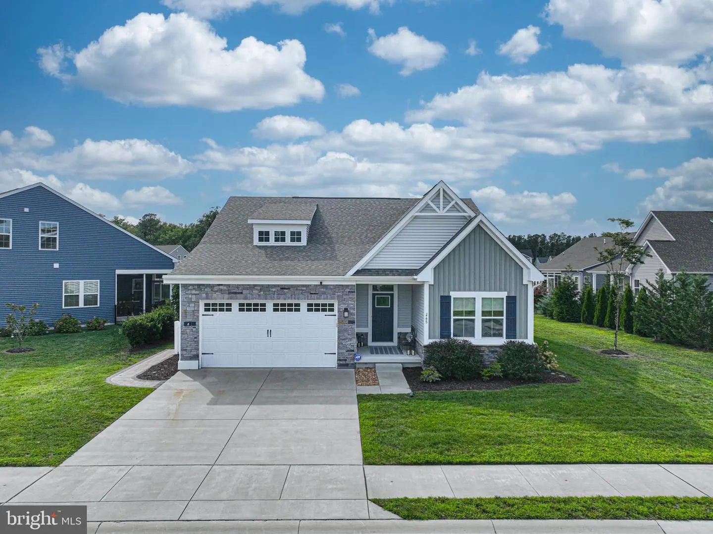 listing image