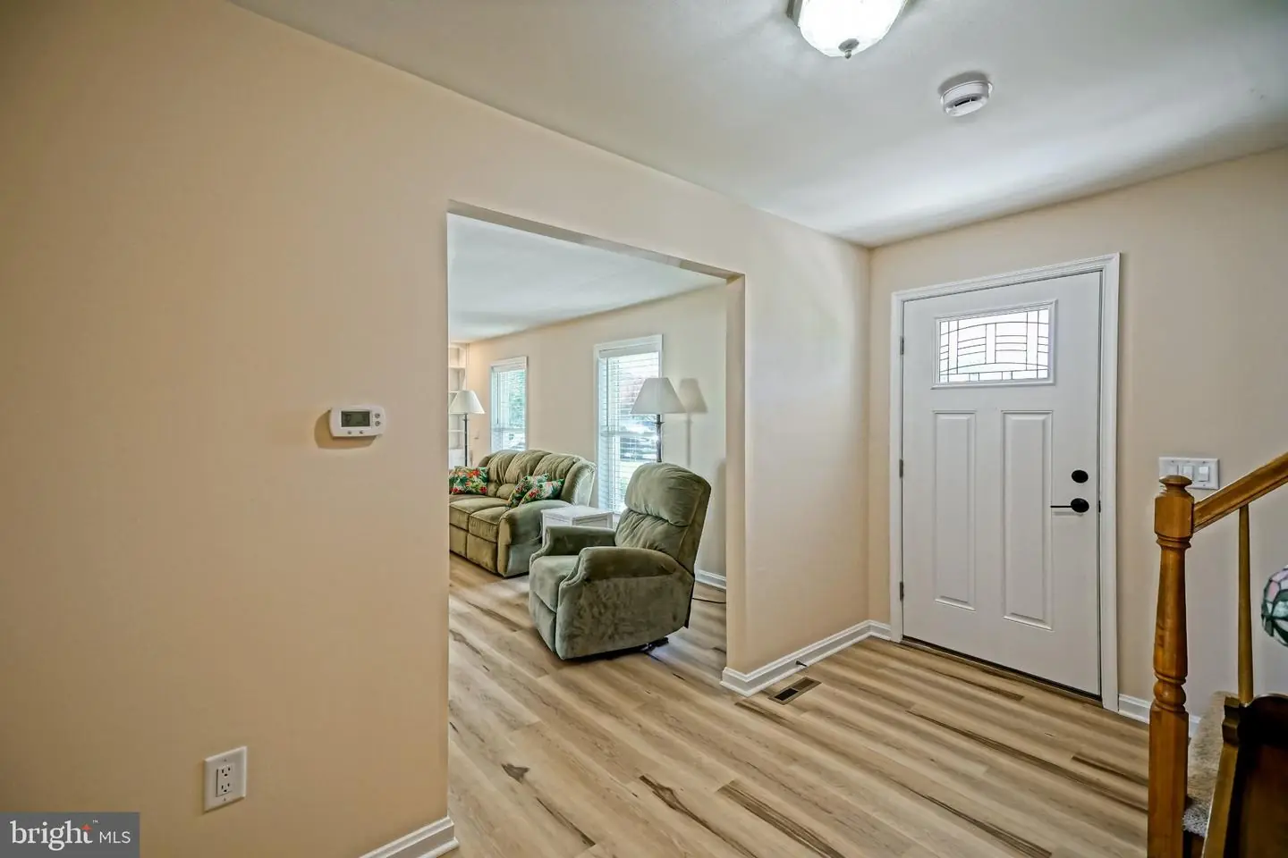 listing image