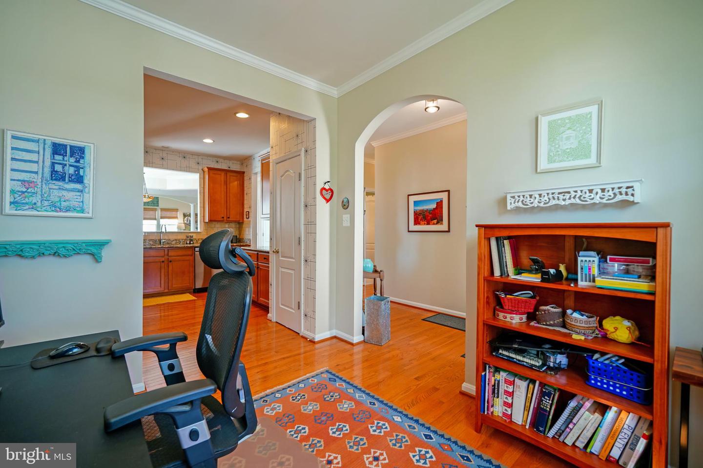 listing image