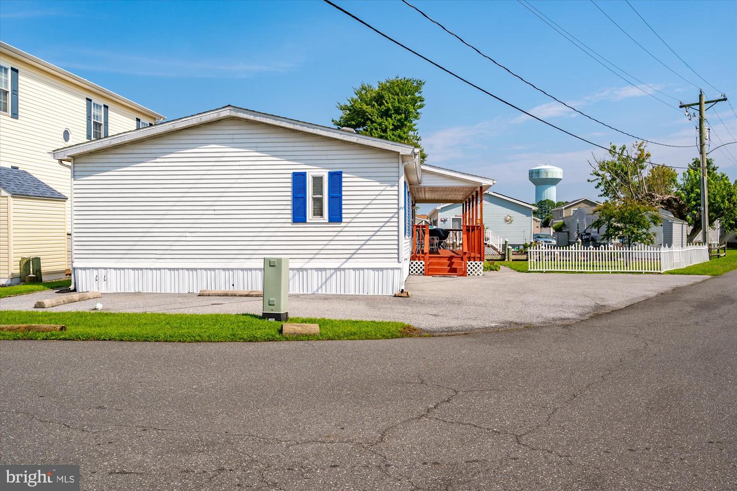 listing image