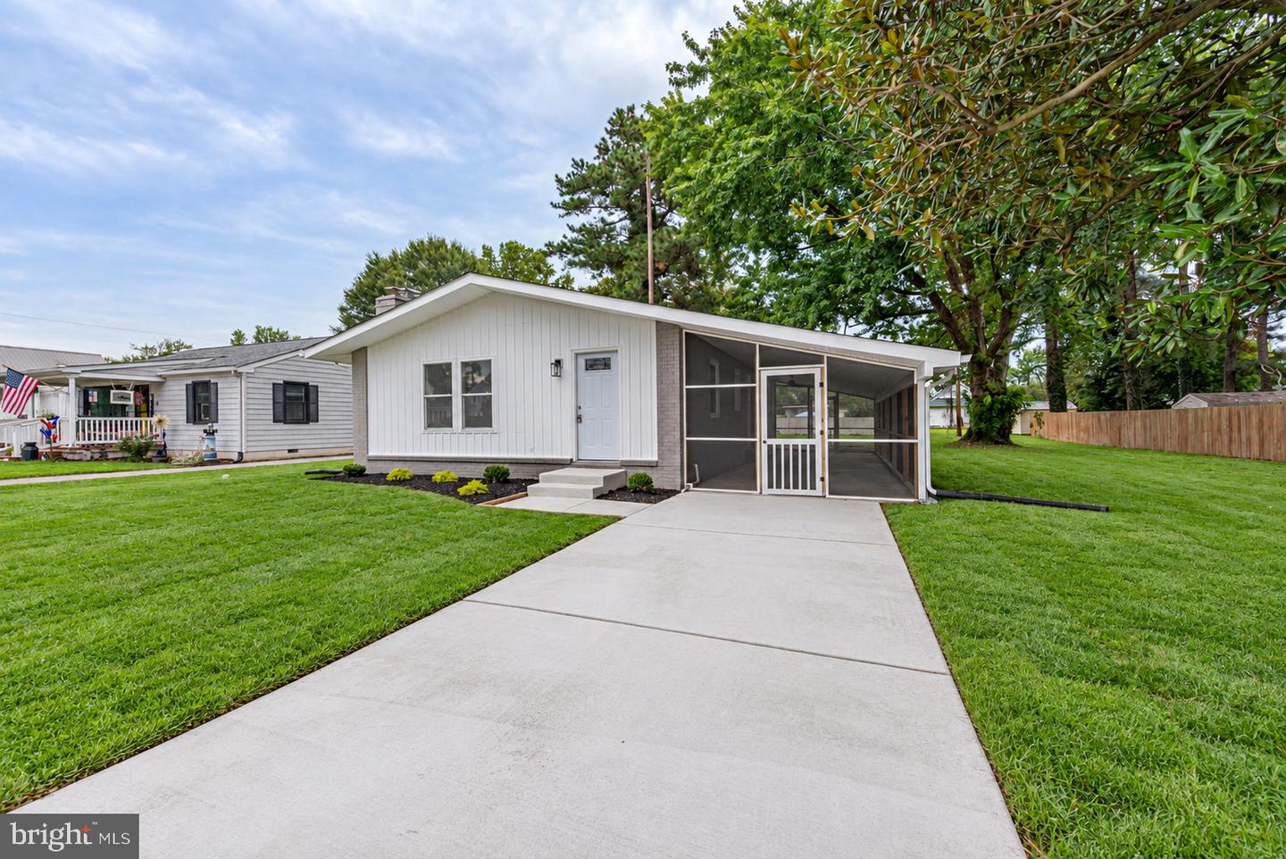 listing image