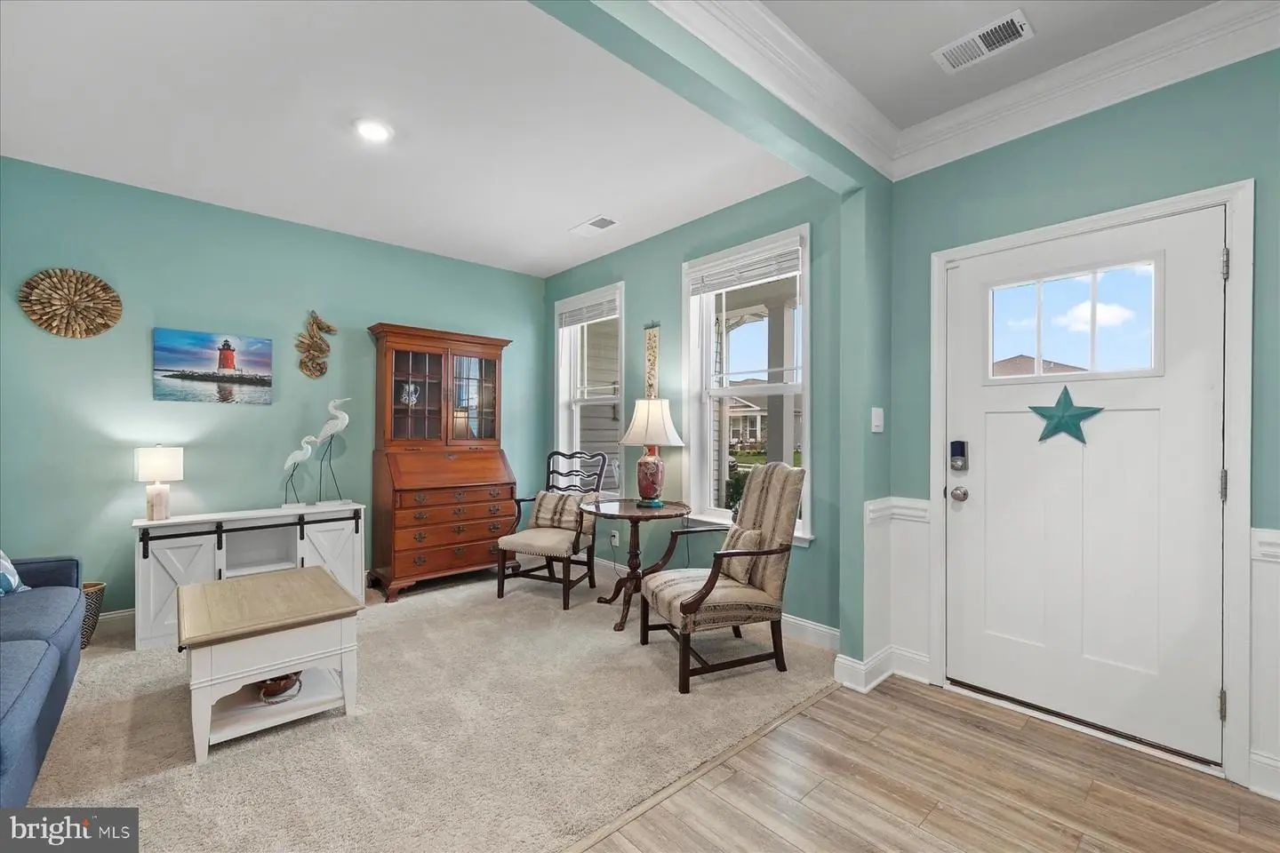 listing image