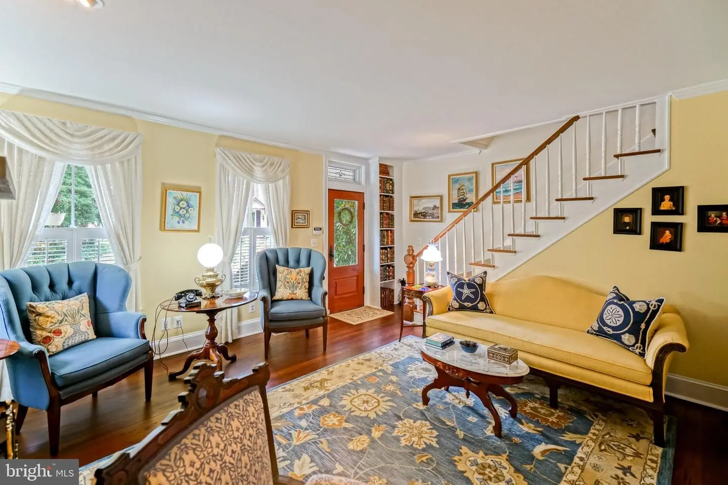 listing image