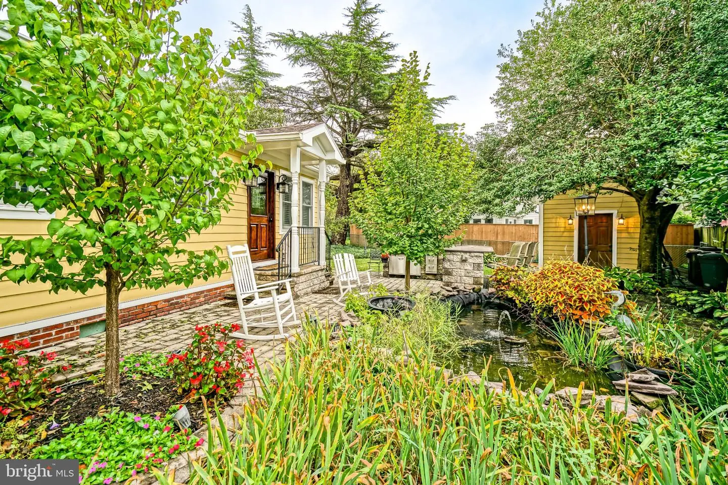 listing image