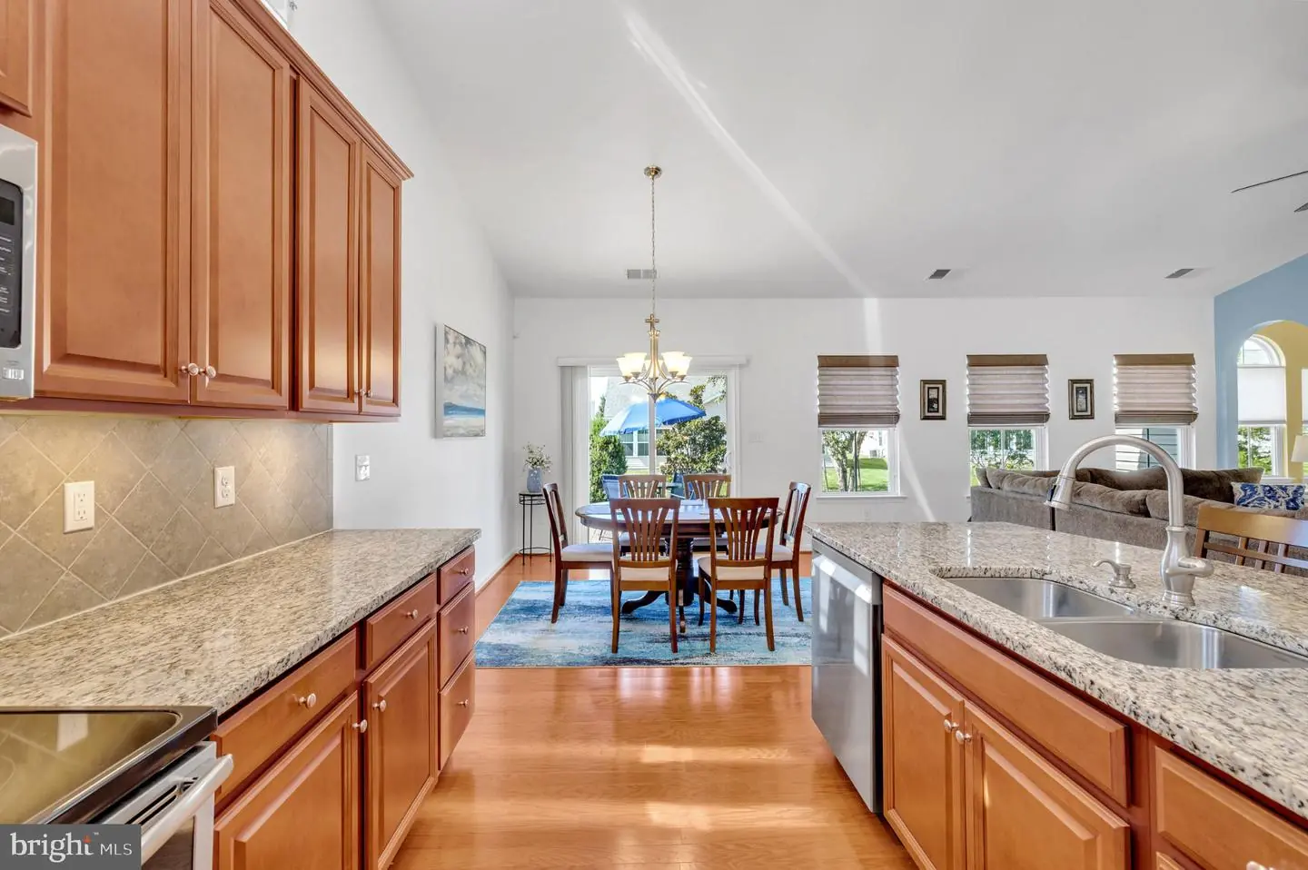listing image