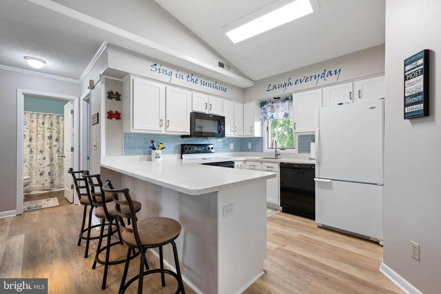 listing image