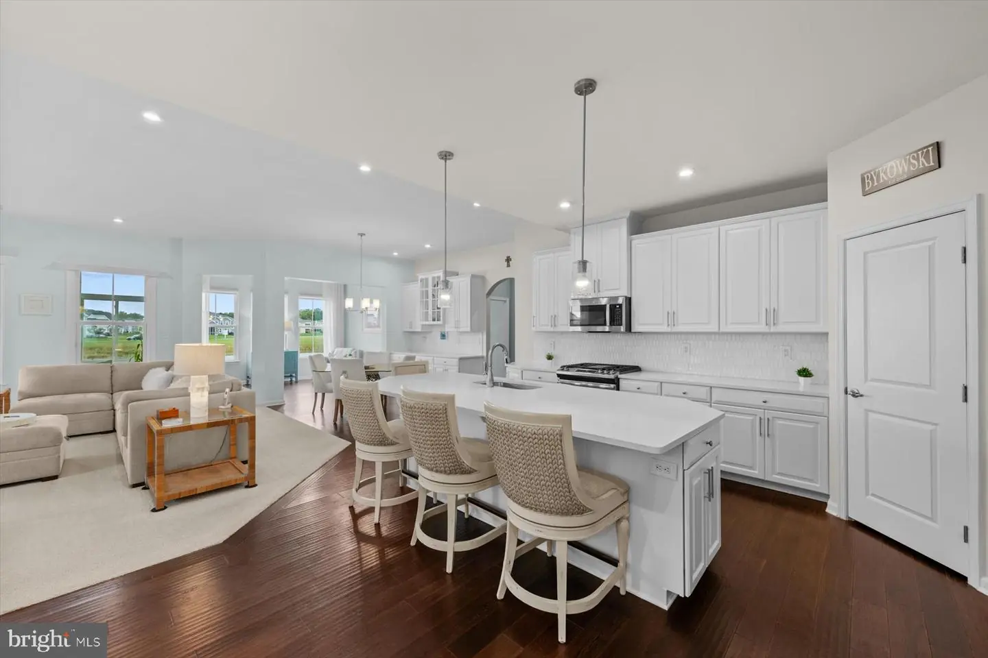 listing image