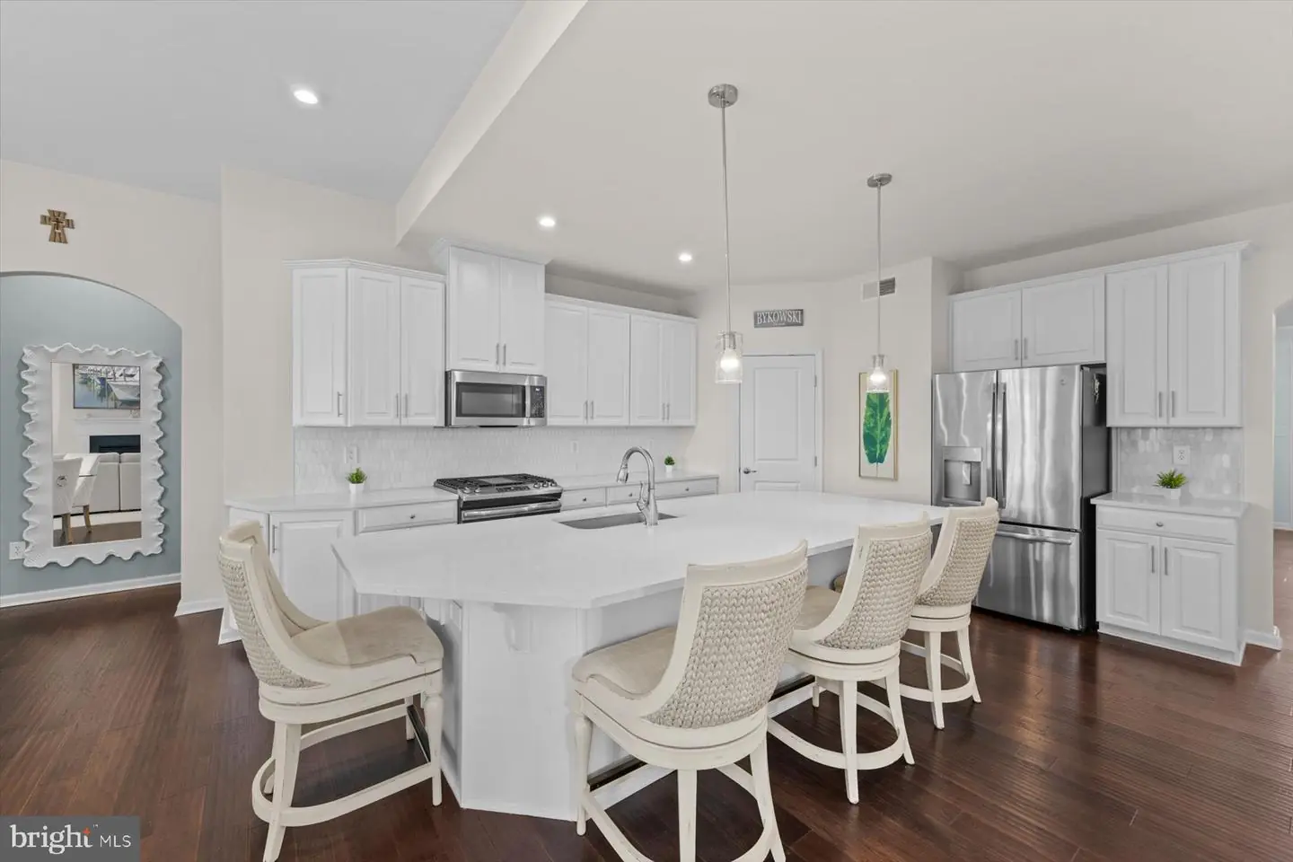 listing image