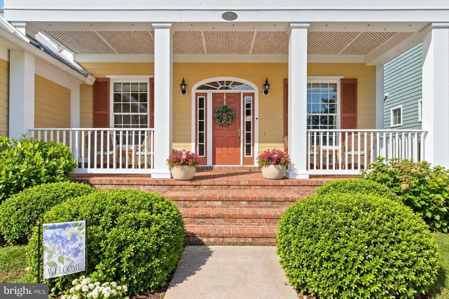 listing image