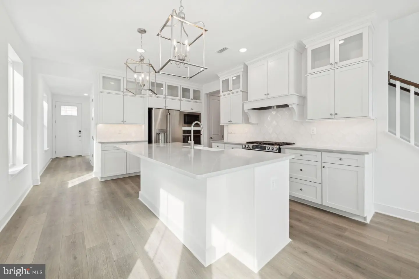 listing image
