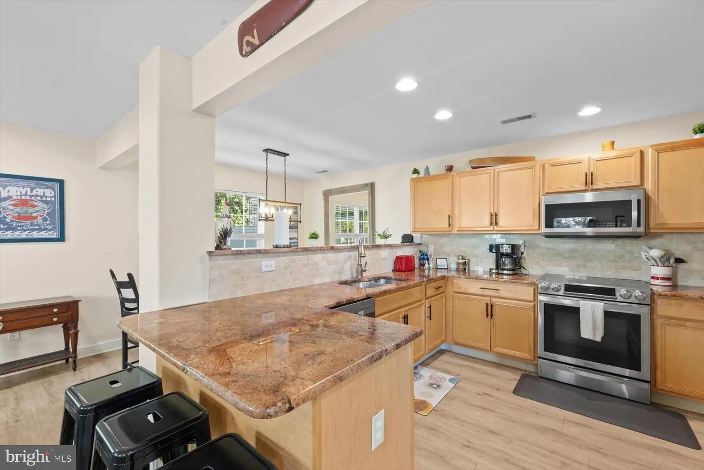 listing image