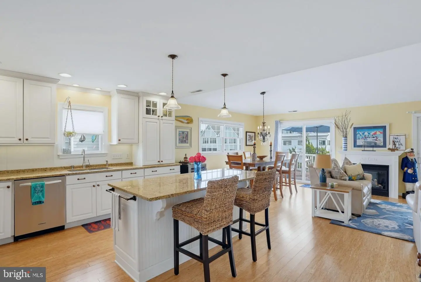 listing image