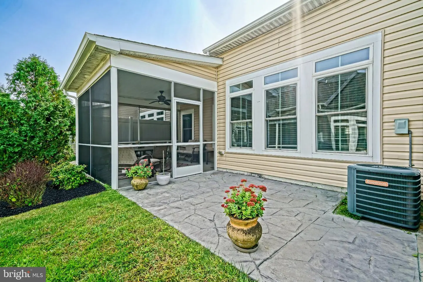 listing image