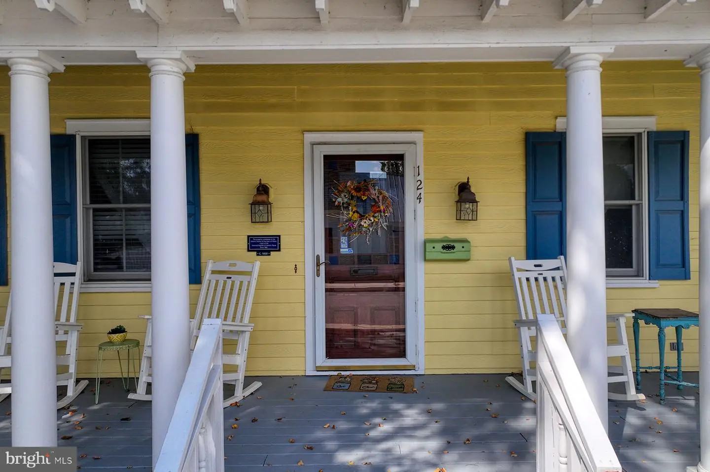 listing image