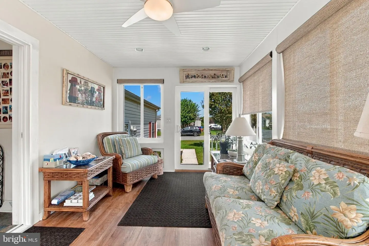 listing image