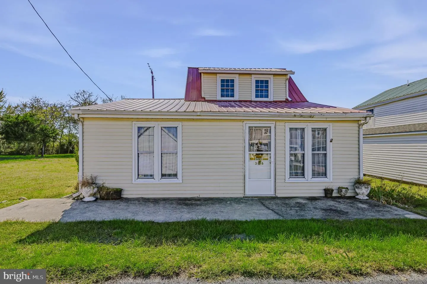 listing image