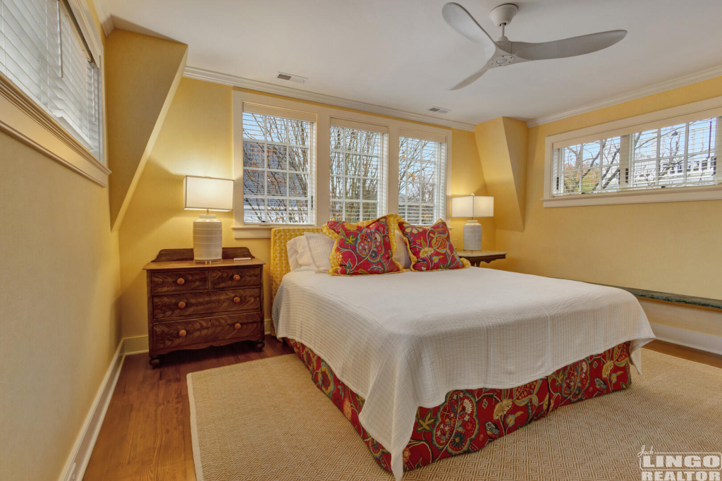 001_img_9380_523 50 SUSSEX STREET  Rental Property