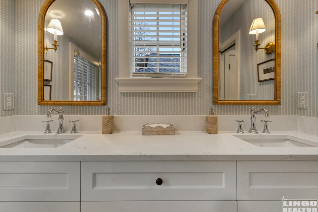 021_img_9440_851 50 SUSSEX STREET  Rental Property