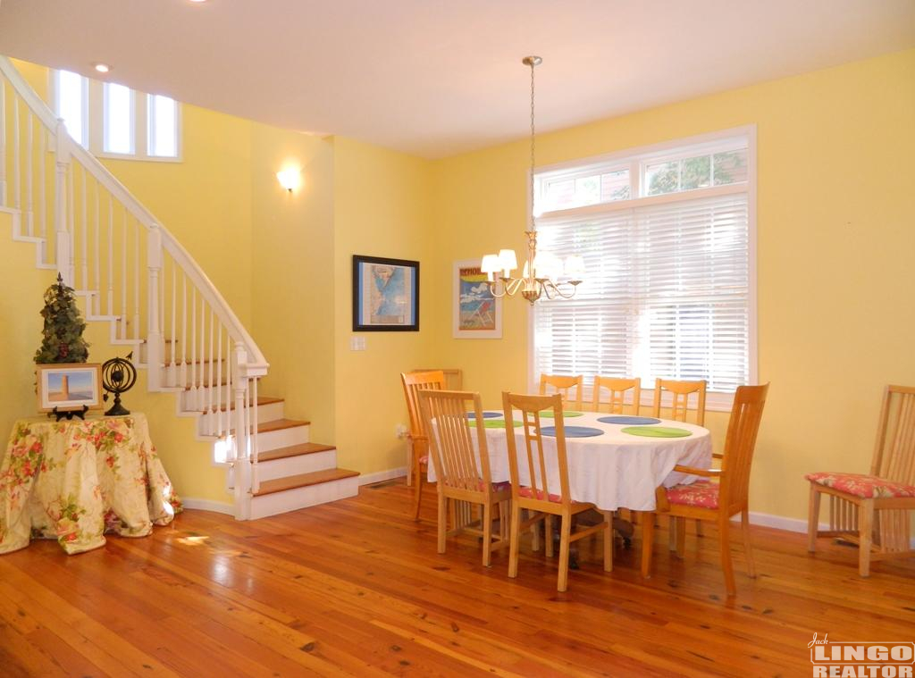 diningroom1 33 BROOKLYN AVENUE  Rental Property