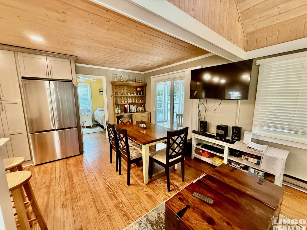 IMG_1692 8 6TH STREET Rental Property IMG_1692 8 6TH STREET Rental Property