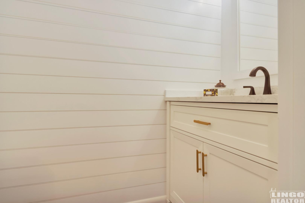 img_0489 310 SPRING LAKE  Rental Property