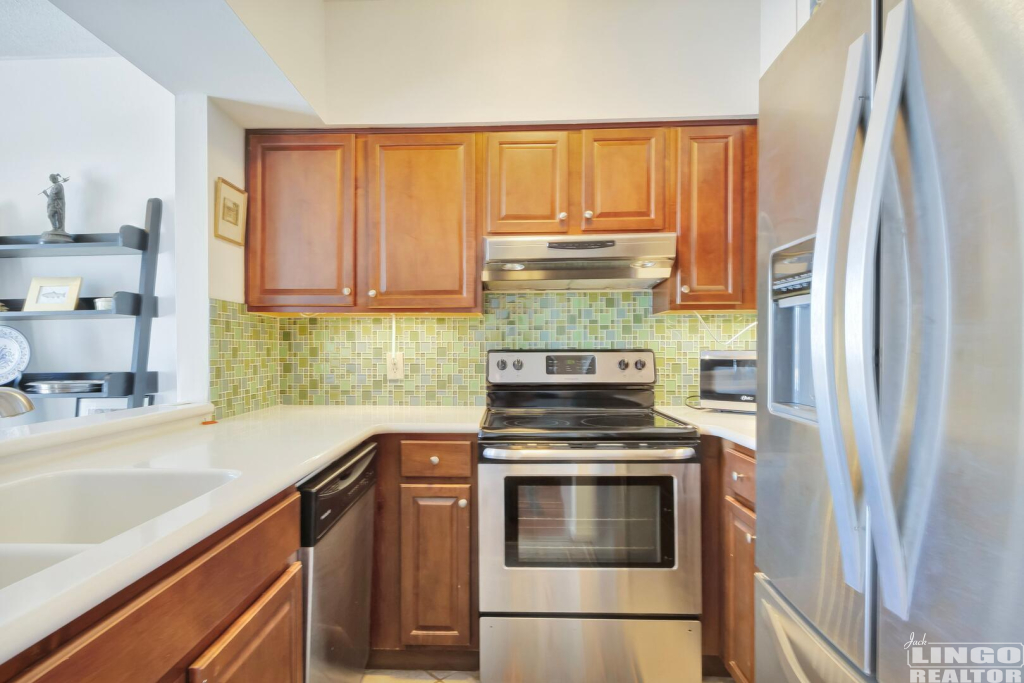 img_0498 310 SPRING LAKE  Rental Property