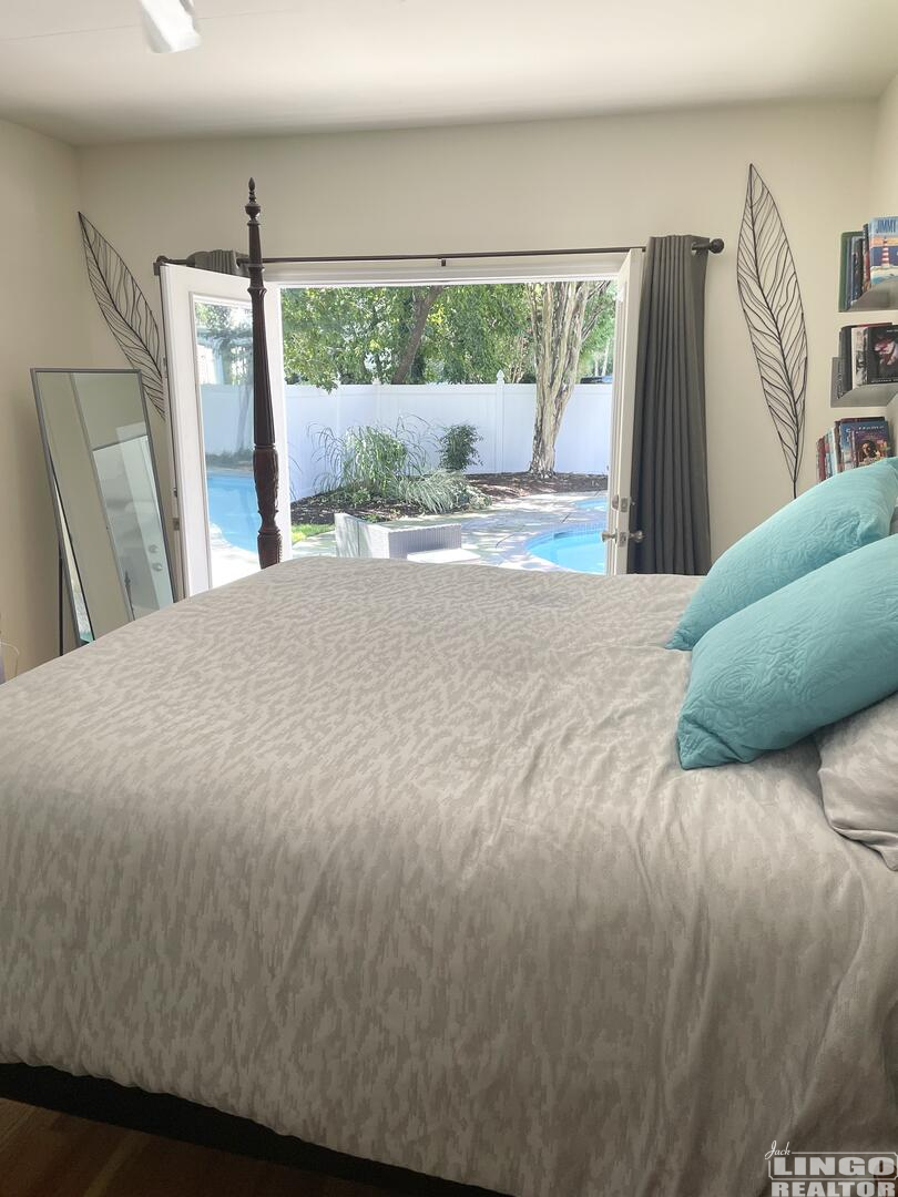 IMG_4015 6 MAASS LANE  Rental Property