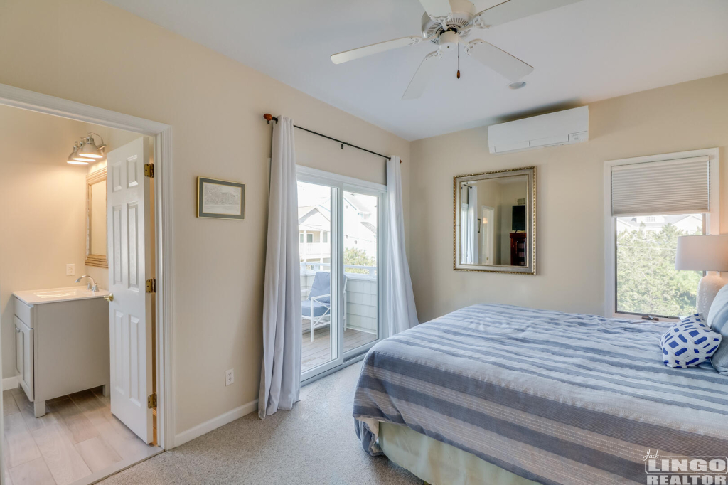 32beach21 32 BEACH AVENUE  Rental Property