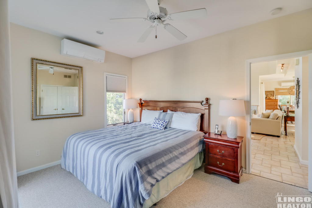 32beach46 32 BEACH AVENUE  Rental Property