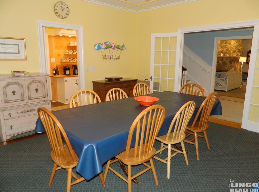 Dining1 14 PENNSYLVANIA AVENUE   Rental Property