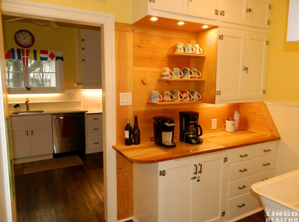 pantry1 14 PENNSYLVANIA AVENUE   Rental Property