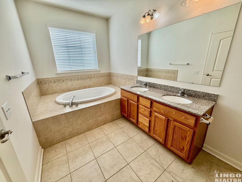 IMG_1805 20013 NEWRY DRIVE #7 Rental Property IMG_1805 20013 NEWRY DRIVE #7 Rental Property