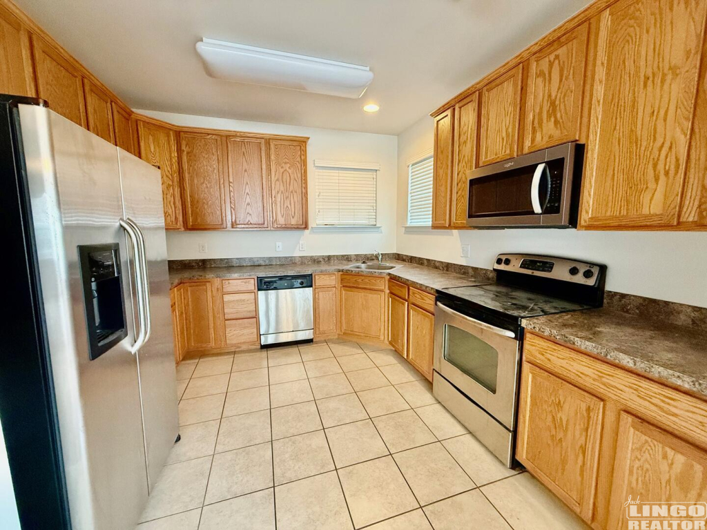 IMG_1835 20013 NEWRY DRIVE #7 Rental Property IMG_1835 20013 NEWRY DRIVE #7 Rental Property