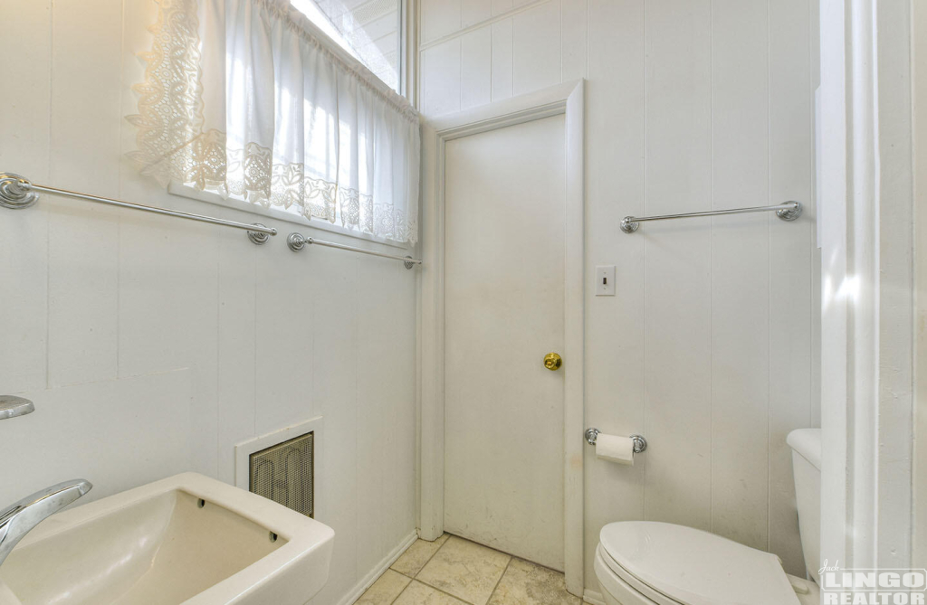 5j 56 HARBOR ROAD  Rental Property