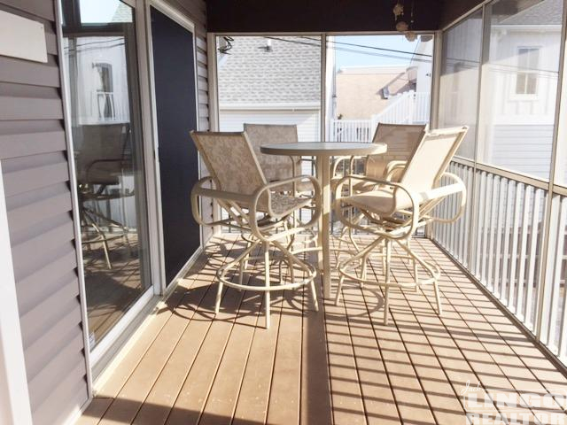 3d5 3D TIDEWATCH  Rental Property