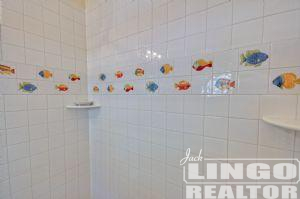 94henshower1 94 HENLOPEN AVENUE  Rental Property