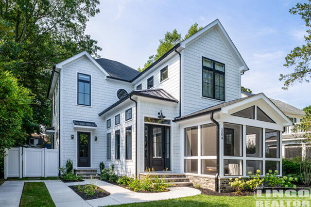 C0612_0002 204 HICKMAN STREET   Rental Property