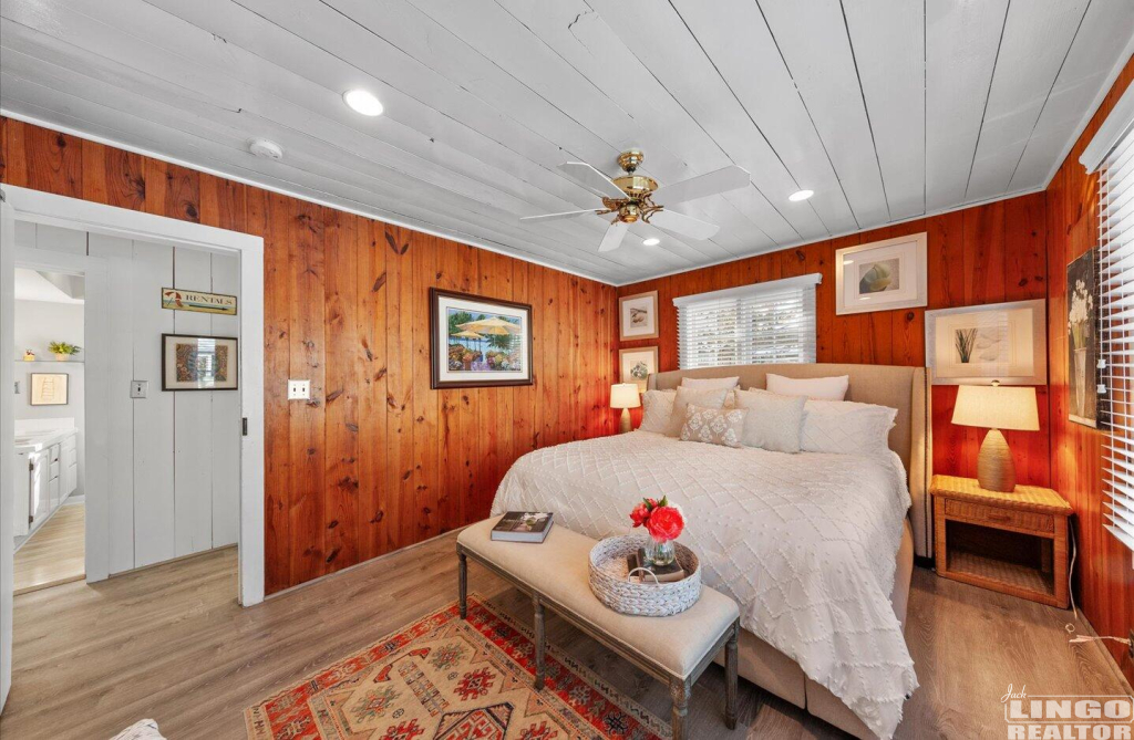 24 54 KENT STREET  Rental Property